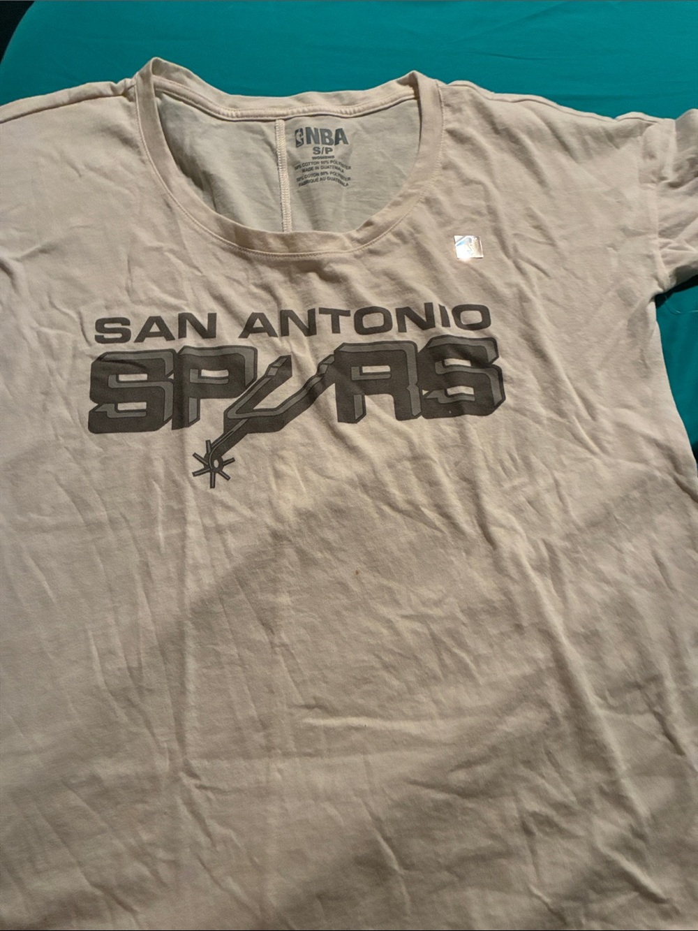 NBA San Antonio Spurs Tee - Beige with Gray Logo new! W/tags
